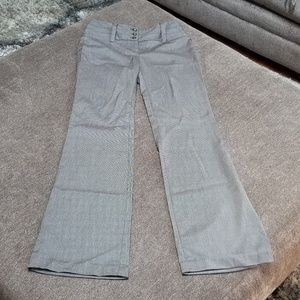 NWT IZ Buyer California Stretch Pants